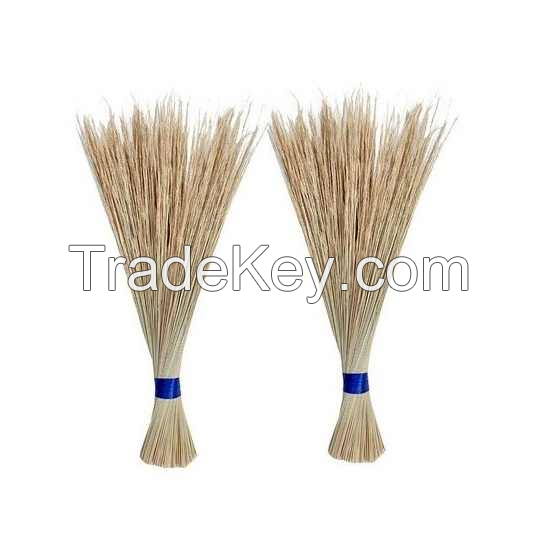 HANDMADE COCONUT BROOM STICK / TRADITIONAL VIETNAMESE CRAFT / MADE IN VIETNAM