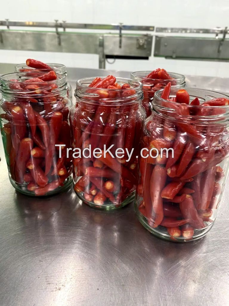 HOT PICKLED CHILI / PERFECT FOR ADDING HEAT / MADE IN VIETNAM