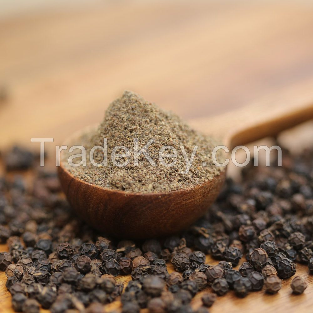 FINE GROUND BLACK PEPPER / SPICY AND FRAGRANT / MADE IN VIETNAM