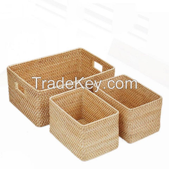 DECORATIVE RATTAN AND WATER HYACINTH BASKET / A TOUCH OF NATURE / MADE IN VIETNAM