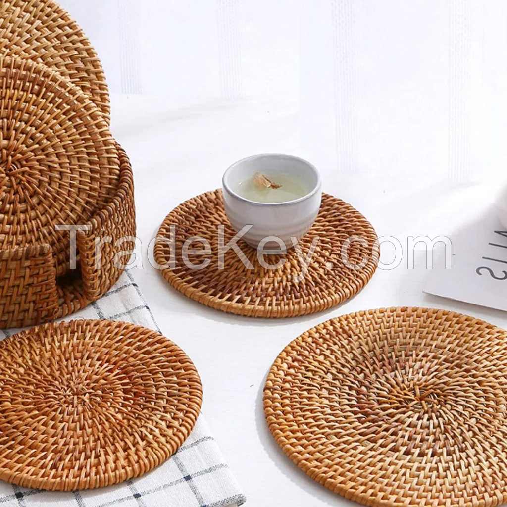 NATURAL WATER HYACINTH TABLE MAT / PERFECT FOR DINING AND DECOR / MADE IN VIETNAM