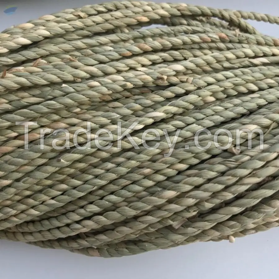 ECO-FRIENDLY TWISTED SEAGRASS / IDEAL FOR BASKETS AND DIY PROJECTS / MADE IN VIETNAM