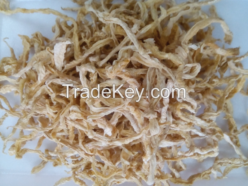 DRIED WHITE RADISH STRIPS / CRUNCHY & DELICIOUS / ECONOMICAL & FRESH / MADE IN VIETNAM