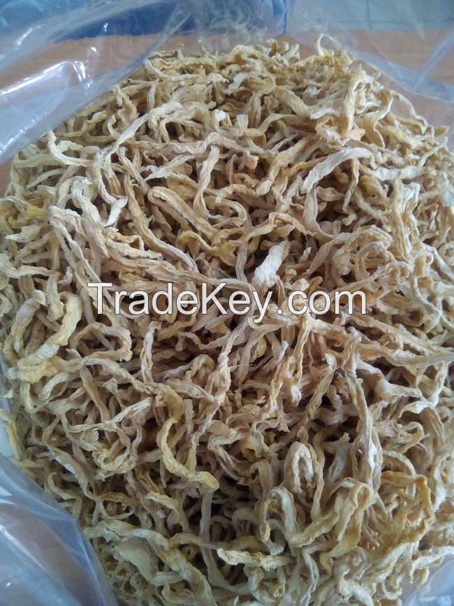 DRIED WHITE RADISH STRIPS / CRUNCHY & DELICIOUS / ECONOMICAL & FRESH / MADE IN VIETNAM