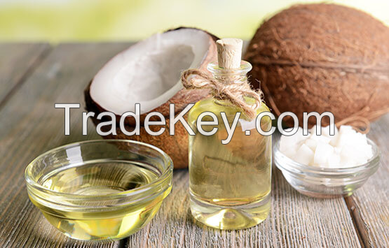 100% NATURAL CRUDE COCONUT OIL FOR AROMATHERAPY AND COSMETICS COLD-PRESSED AND VIRGIN QUALITY / HIGHLY MOISTURIZING / ECONOMIC FOR DAILY USE / MADE IN VIETNAM