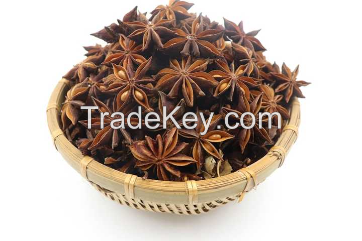 AUTHENTIC VIETNAMESE STAR ANISE FOR AROMATIC RECIPES HANDPICKED AND PURE / BOLD, SPICY NOTES WITH HINTS OF LICORICE / COST-EFFECTIVE