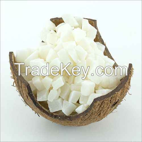 TOP-GRADE FROZEN COCONUT MEAT / PURE COCONUT FLAVOR & PREMIUM QUALITY / IDEAL FOR WHOLESALE / MADE IN VIETNAM 