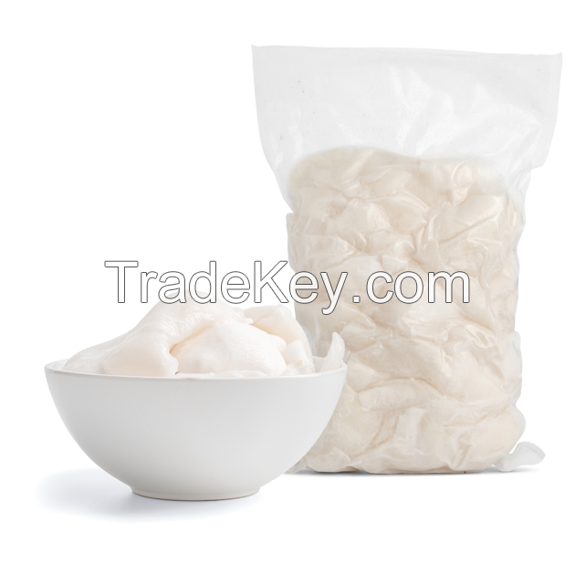 TOP-GRADE FROZEN COCONUT MEAT / PURE COCONUT FLAVOR & PREMIUM QUALITY / IDEAL FOR WHOLESALE / MADE IN VIETNAM 