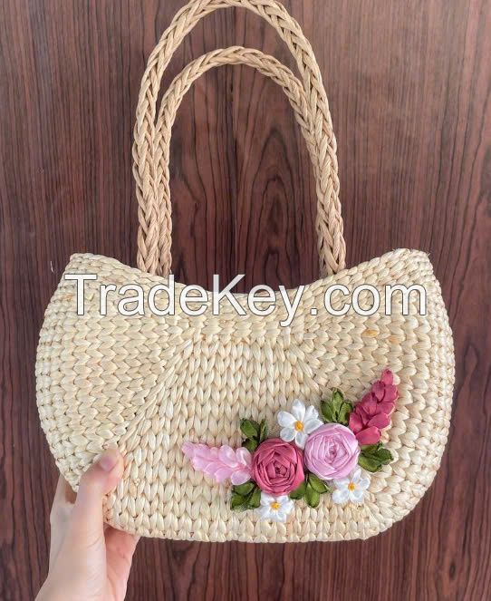 NATURAL WATER HYACINTH BAG / ECO-FRIENDLY & HANDWOVEN / MADE IN VIETNAM