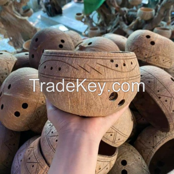 ECO COCONUT PLANTER SHELLS / GREAT FOR GREEN THUMB PROJECTS / MADE IN VIETNAM