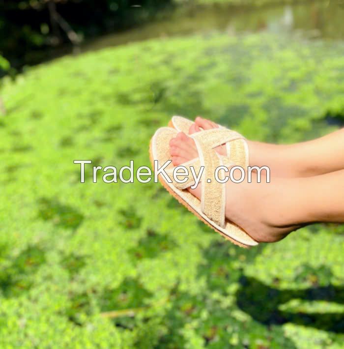 NATURAL LOOFAH SLIPPERS / ECO-FRIENDLY FOOTWEAR / MADE IN VIETNAM