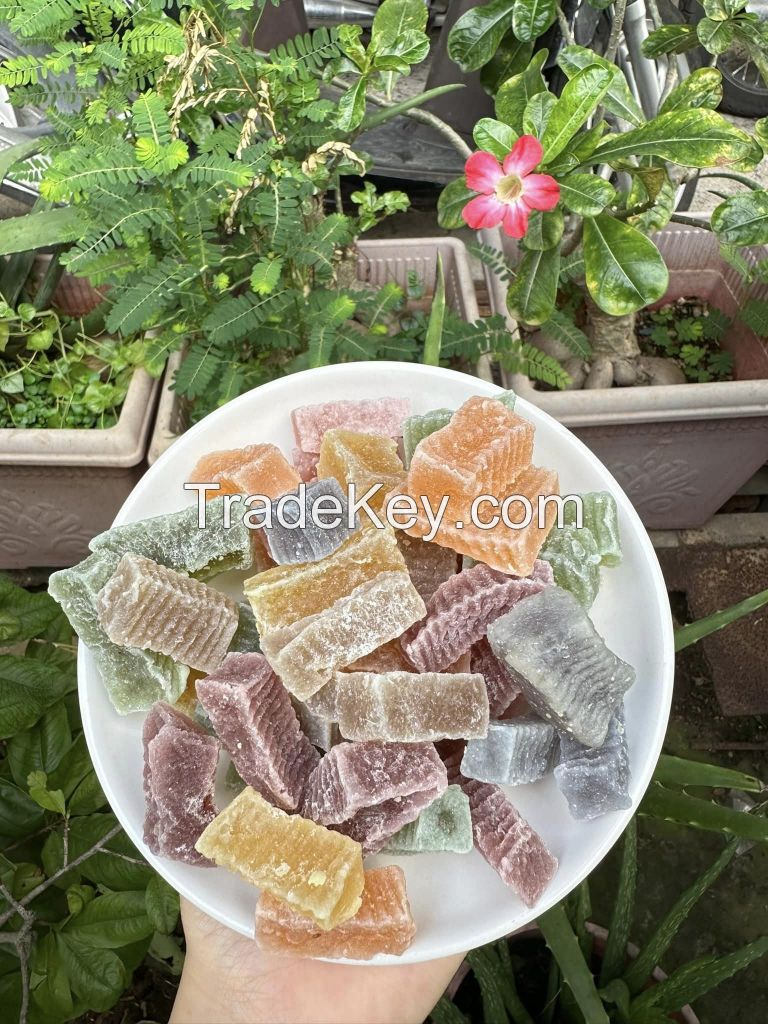 NATURAL SEA MOSS GUMMIES / DELICIOUS AND NUTRITIOUS / MADE IN VIETNAM