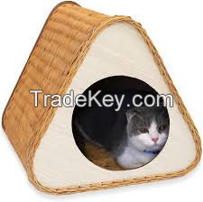 NATURAL RATTAN PET BED / HANDCRAFTED FOR COMFORT / MADE IN VIETNAM