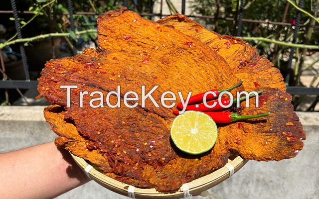TENDER AND FLAVORFUL BEEF JERKY / READY-TO-EAT & HEALTHY SNACK / BEST WHOLESALE SUPPLIER DEALS / MADE IN VIETNAM 
