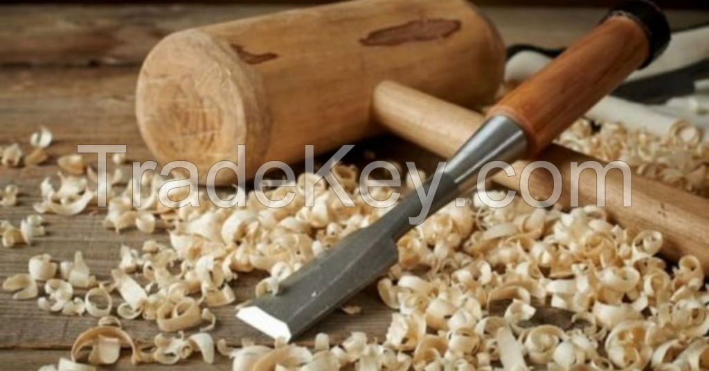 SOFTWOOD SAWDUST / IDEAL FOR COMPOSTING AND ANIMAL CARE / MADE IN VIETNAM