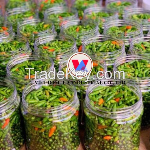 FRESH GREEN PEPPER IN BRINE / EXCEPTIONAL FLAVOR / EXCELLENT QUALITY / COST-EFFECTIVE PRICE