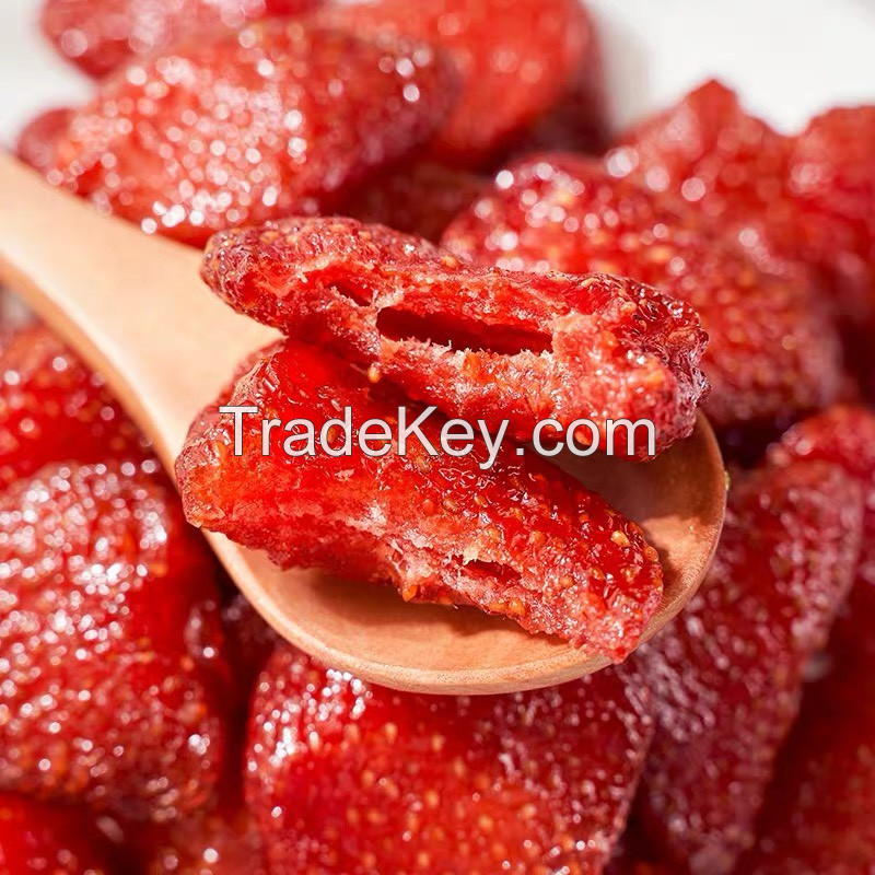 SOFT DRIED STRAWBERRIES / NATURALLY SWEET & CHEWY / MADE IN VIETNAM