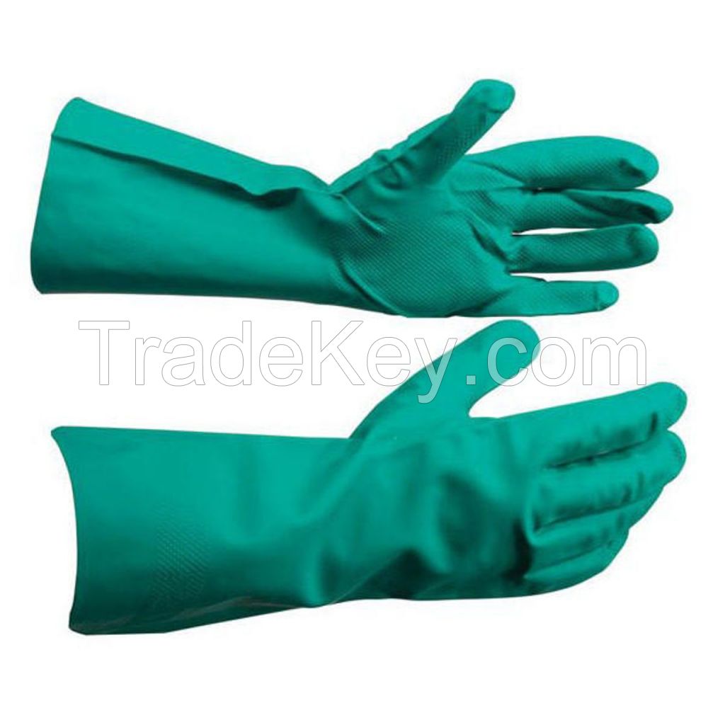 NON-TOXIC AND DURABLE RUBBER GLOVES / SAFE FOR SENSITIVE SKIN / PREMIUM PROTECTION / MADE IN VIETNAM