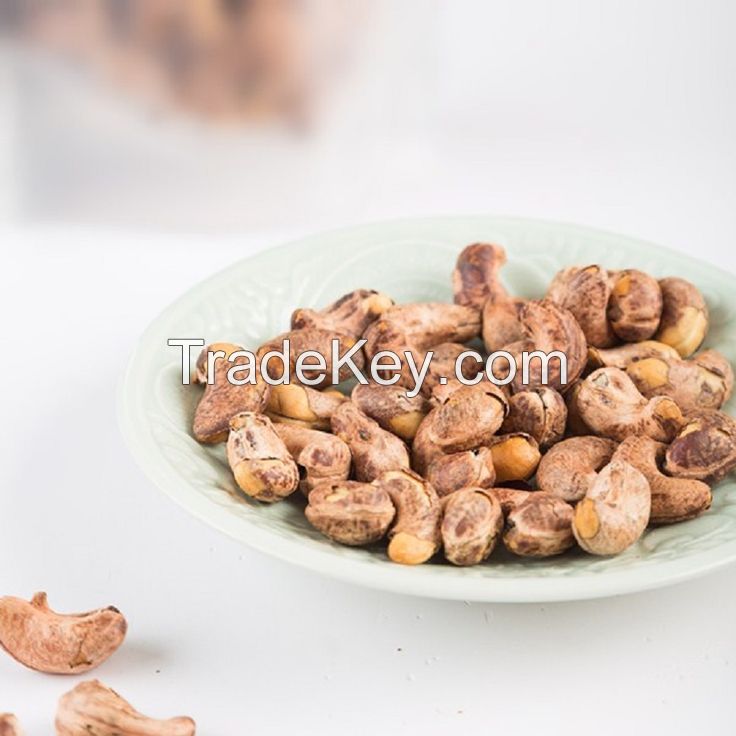 CRUNCHY AND SAVORY SALTED ROASTED CASHEWS / NUTRITIOUS SNACK / PREMIUM QUALITY / MADE IN VIETNAM