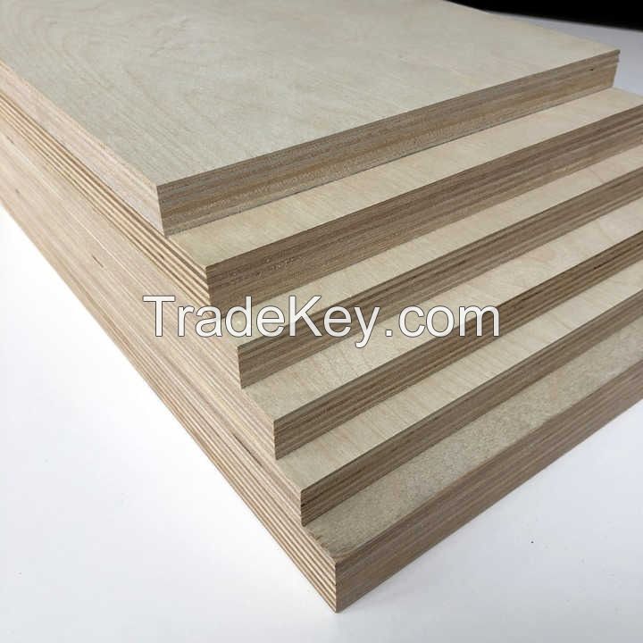 HEAVY-DUTY PLYWOOD FOR PROFESSIONAL BUILDERS / TRUSTED AND DEPENDABLE / MADE IN VIETNAM