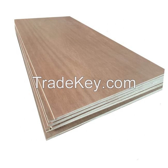 HEAVY-DUTY PLYWOOD FOR PROFESSIONAL BUILDERS / TRUSTED AND DEPENDABLE / MADE IN VIETNAM