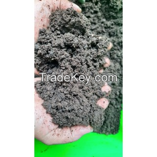 SUPERIOR EARTHWORM CASTINGS / 100% NATURAL FERTILIZER / ECO-FRIENDLY CHOICE / MADE IN VIETNAM