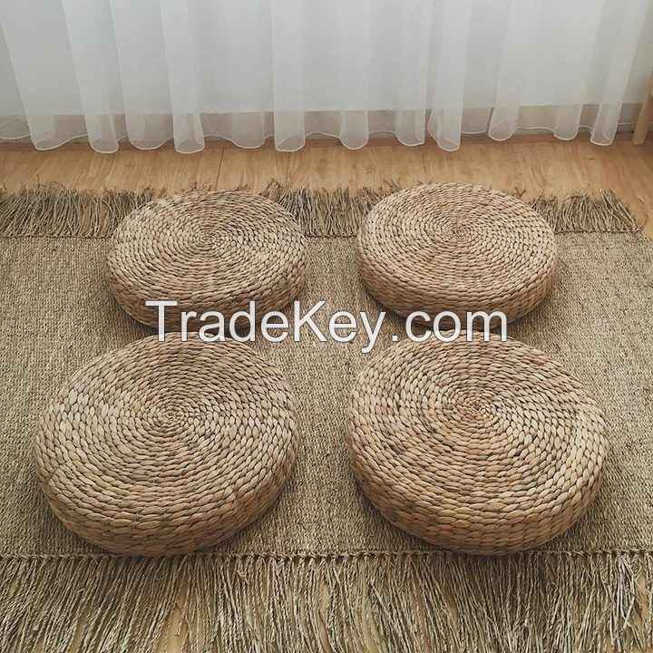 WATER HYACINTH OTTOMAN CUSHION, SUSTAINABLE MATERIALS, HANDWOVEN DESIGN, IDEAL FOR INDOOR AND OUTDOOR SPACES, VERSATILE AND DURABLE