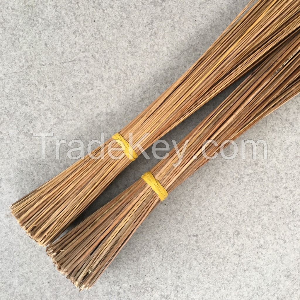 COCONUT BROOM STICKS HANDCRAFTED/FLOOR SWEEPING DUST REMOVAL GARDEN INDOOR OUTDOOR