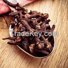 DRIED CLOVES / CLEAN LABEL / PLANT-BASED / NATURAL SPICE PODS