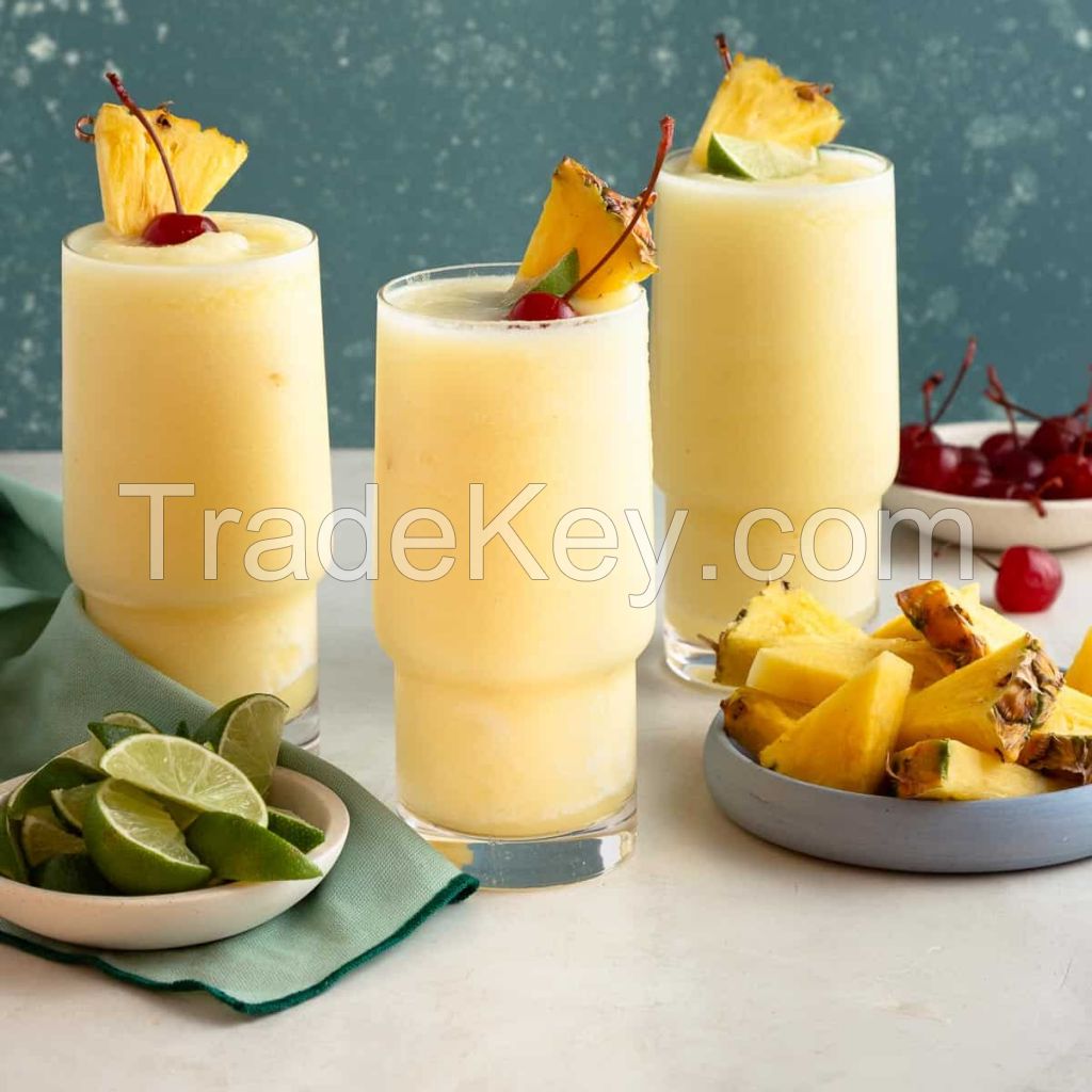 100% NATURAL FROZEN PINEAPPLE JUICE, CLEAN PRODUCT