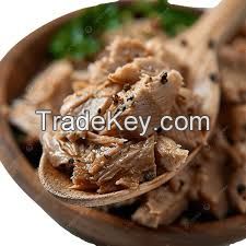 OCEAN PURE TUNA WITH NATURAL PLANT EXTRACTS FOR BALANCED DIET