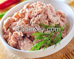 OCEAN PURE TUNA WITH NATURAL PLANT EXTRACTS FOR BALANCED DIET