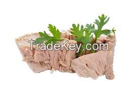 OCEAN PURE TUNA WITH NATURAL PLANT EXTRACTS FOR BALANCED DIET