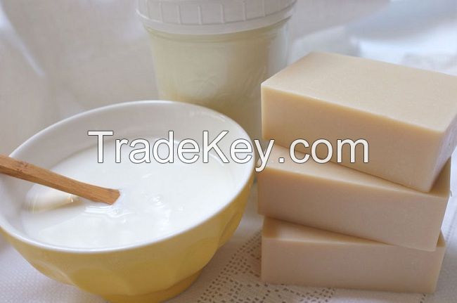 COCONUT OIL SOAP / VEGAN FRIENDLY / HIGH QUALITY / HANDCRAFTED