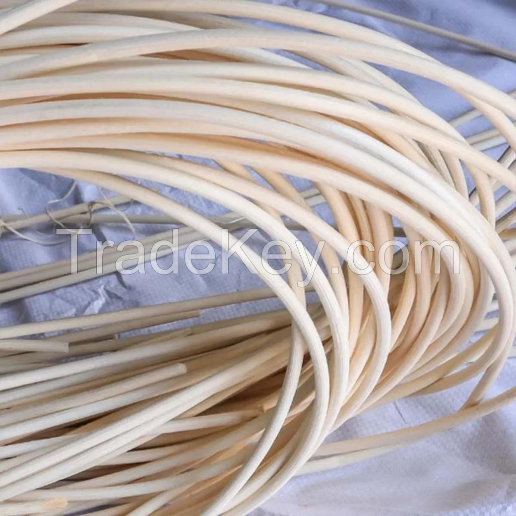 RAW RATTAN INNER REED / PLANT-MADE / CLEANLY PROCESSED
