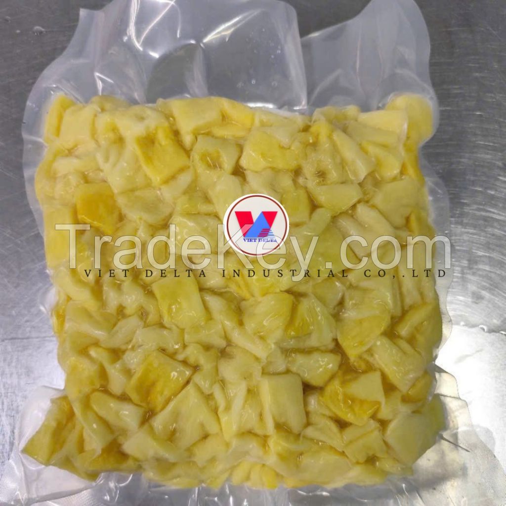 ALL NATURAL FROZEN PINEAPPLE / NON GMO AND NO ADDITIVES / READY FOR HEALTHY FOOD LINES AND OEM PRIVATE LABEL PRODUCTS