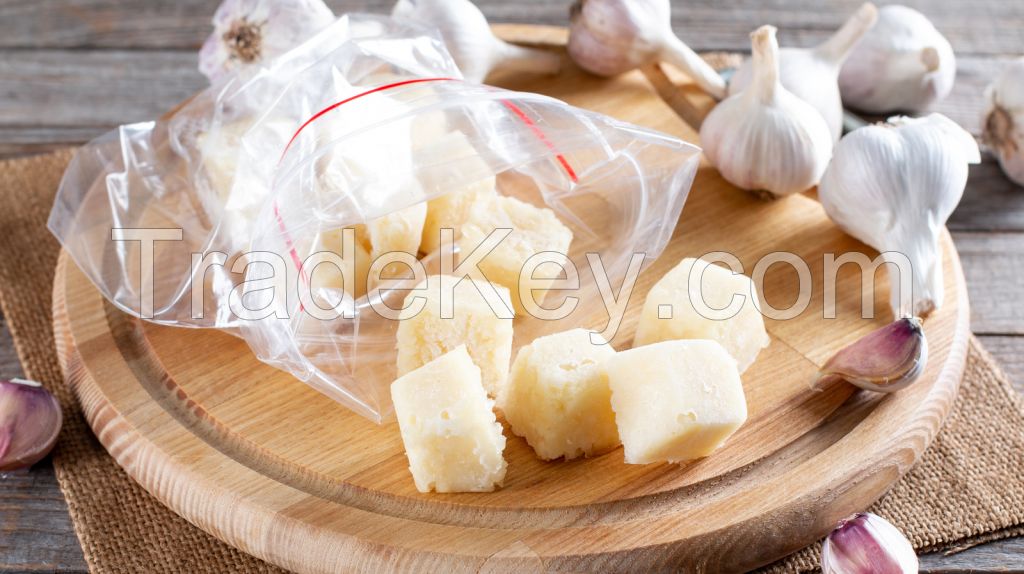 FROZEN GARLIC MINCED AND CHOPPED FOR INDUSTRIAL USE