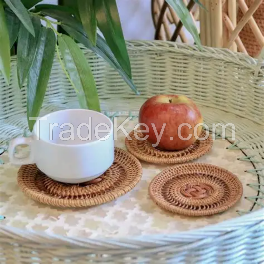 SUSTAINABLE RATTAN AND COCONUT COASTER SET WHOLESALE