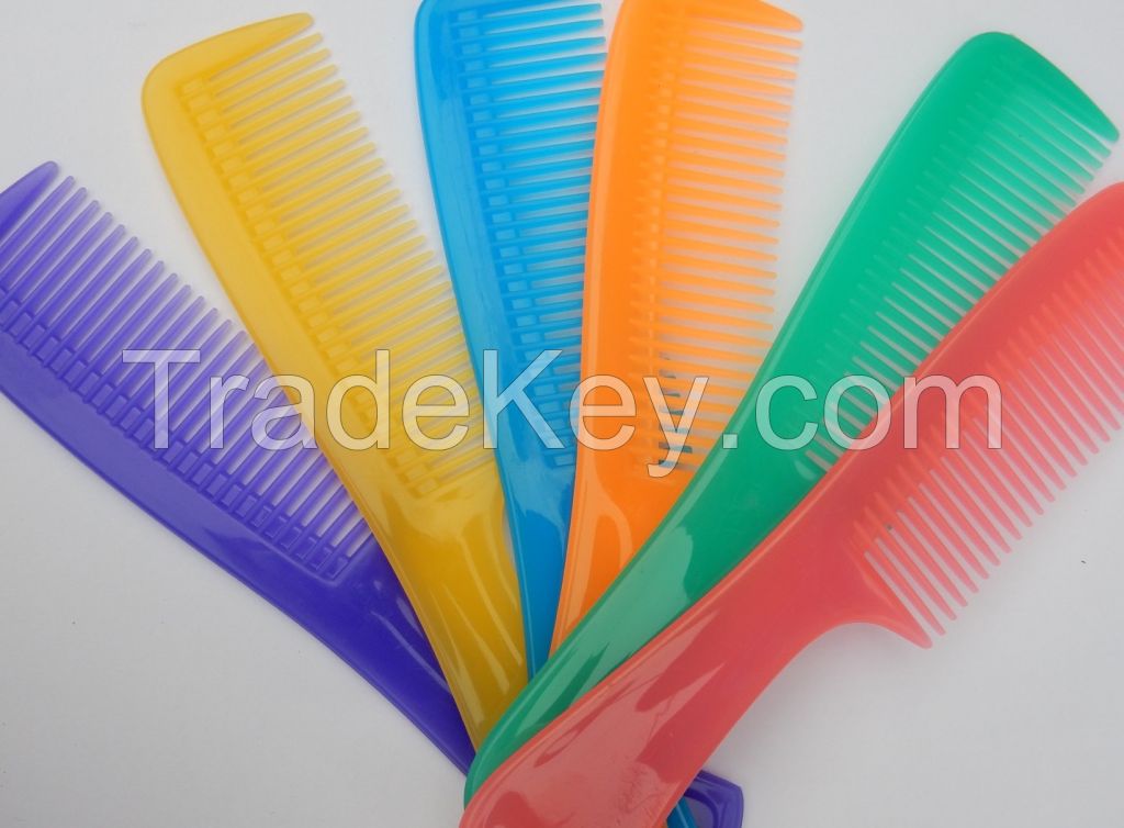 Detangled highest quality plastic comb