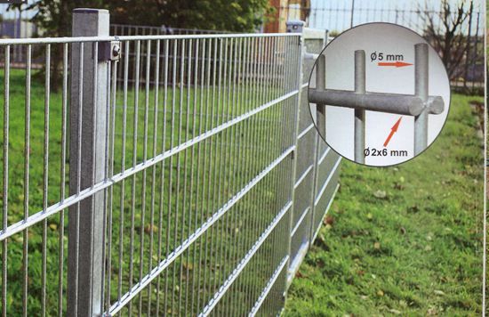 3D panel fence