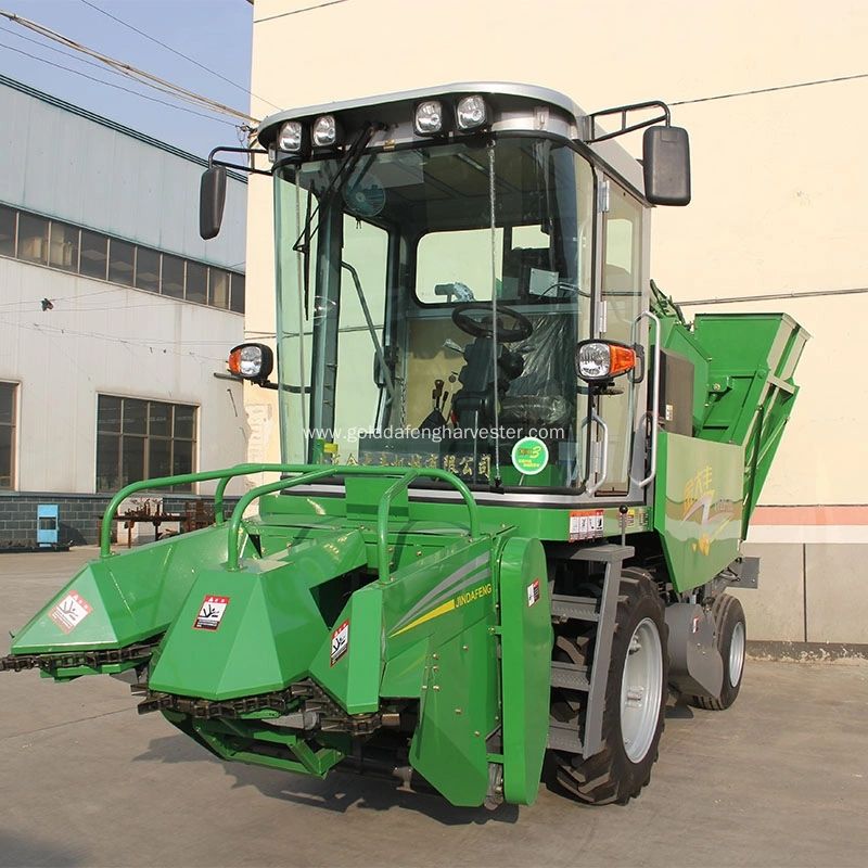 self-propelled combine harvester maize/ corn 4 rows