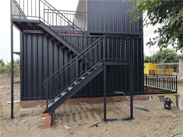 Welded Customized Steel Structure Shipping Container House