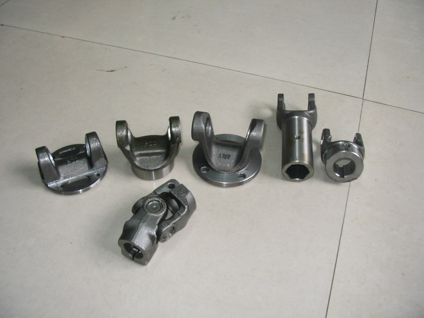 universal joint yoke