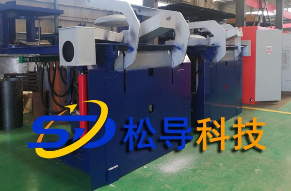 2T steel shell hydraulic melting furnace