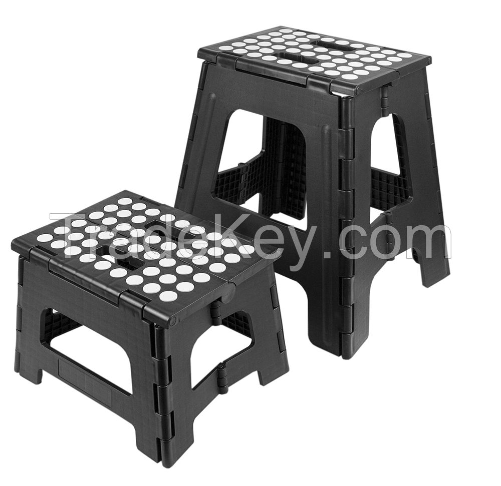 FOLDABLE STEP STOOL 