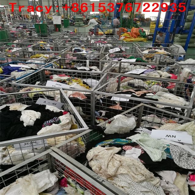 Used clothing big bale price wholesale to Africa in cheap price  second hand clothes in big bale price