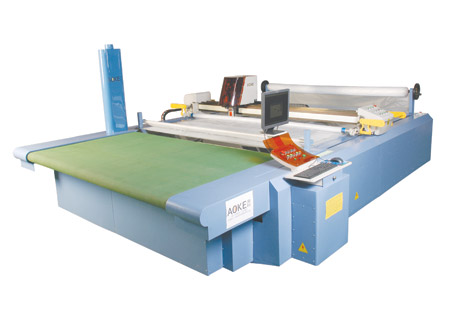 textile cutting machine