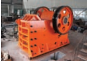 Jaw crusher for crushing stones and rocks with strength less than 320MPa