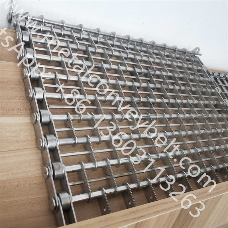 Food Grade AISI304 wire ring eye link conveyor belt used for pizza tunnel oven