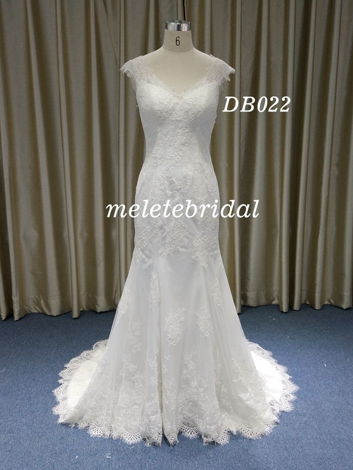 Mermaid V Neckline Neckline Backless Wedding Gown